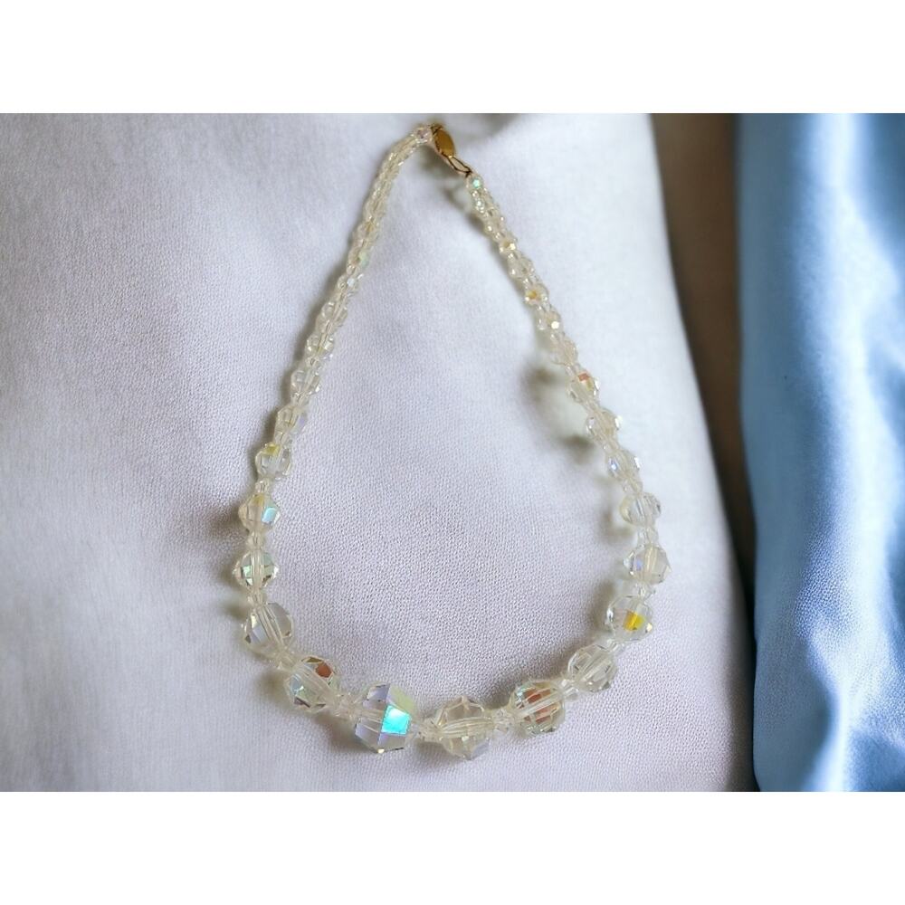 Art Deco Style Vintage Crystal Necklace with Gold Tone Clasp